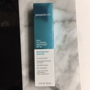 Daily Oil Control Moisturizer SPF 30